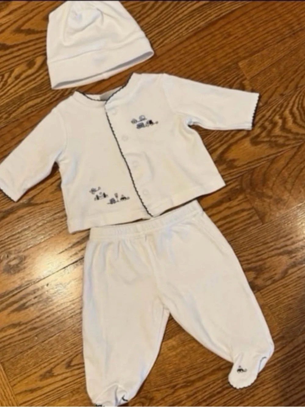 Baby boy white and navy blue cars 3 piece outfit set - size 0-3 months